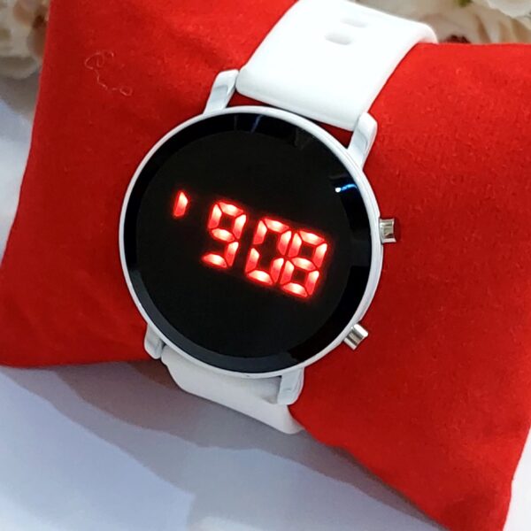 ساعت مچی دخترانه دیجیتالی سفید کد k10756